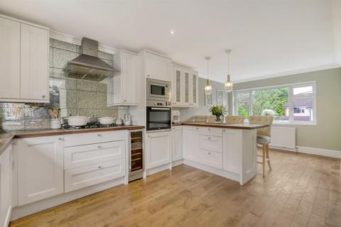 3 bedroom semi-detached house for sale, Jacksons Lane, Billericay