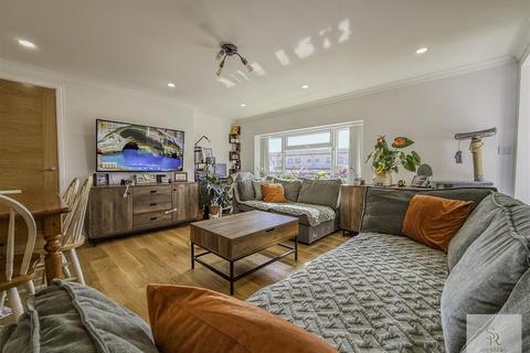 Everest Way, Hemel Hempstead HP2