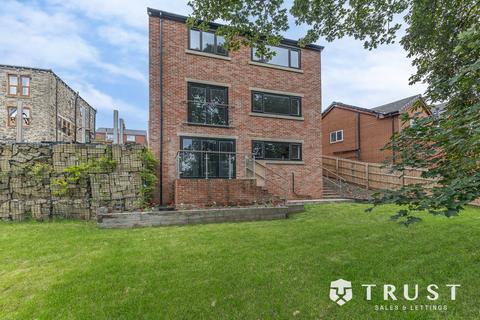 5 bedroom detached house for sale, Raikes Lane, Birstall, WF17