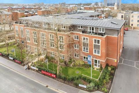 2 bedroom retirement property for sale, Austen Lodge, Basingstoke RG21