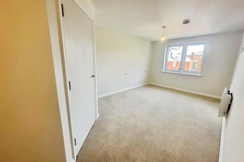 2 bedroom retirement property for sale, Austen Lodge, Basingstoke RG21