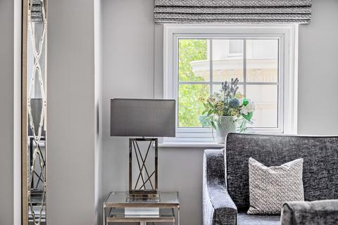 2 bedroom apartment for sale, Craven Street, Strand WC2