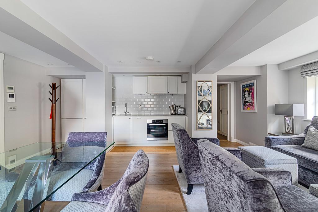 Aria House 03