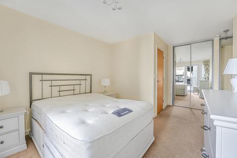 2 bedroom apartment for sale, Skerne Road, Kingston Upon Thames KT2