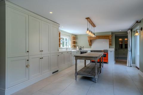 3 bedroom cottage for sale, West Somerton