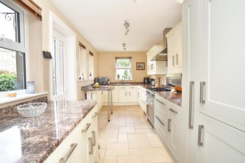 undefined, Springfield Avenue, Harrogate