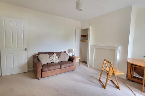 1 bedroom flat to rent, North Street,  Swindon,  SN1