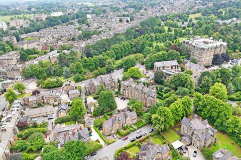 6 bedroom townhouse for sale, York Road, Harrogate