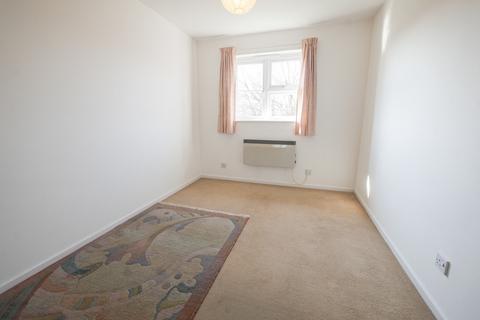 1 bedroom apartment to rent, Clarkes Drive, Uxbridge UB8