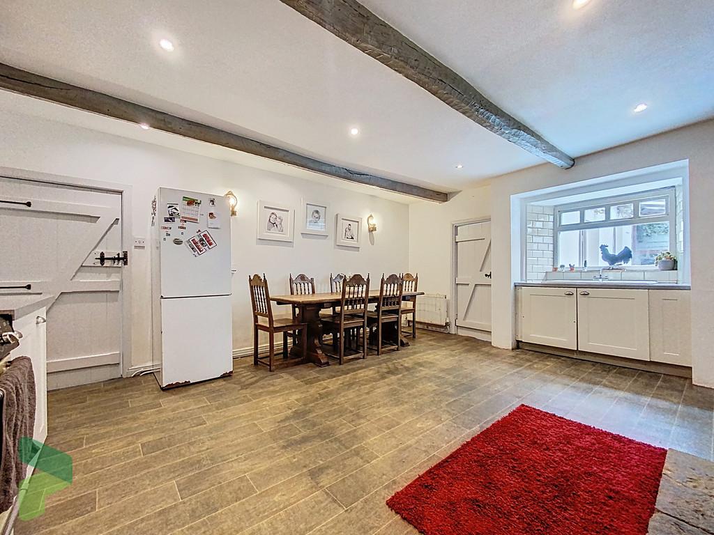 Fitted Dining Kitchen