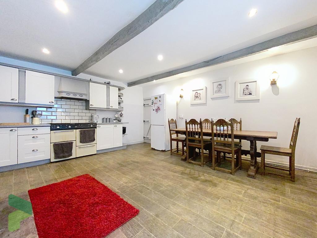 Fitted Dining Kitchen
