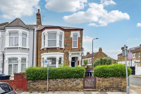 2 bedroom apartment for sale, Linden Avenue, London NW10