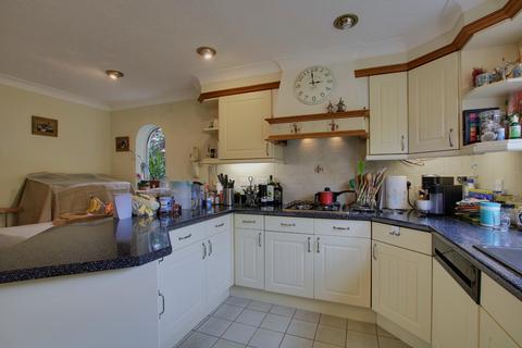 5 bedroom detached house for sale, Rownhams, Southampton
