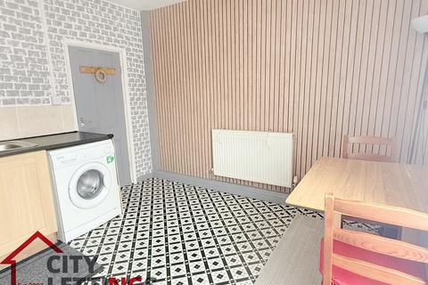1 bedroom flat to rent, Alfreton Road , Radford