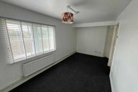 1 bedroom apartment to rent, Fore Street, London N9