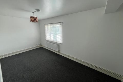 1 bedroom apartment to rent, Fore Street, London N9