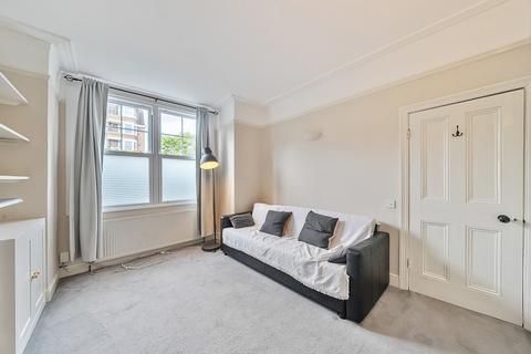 2 bedroom maisonette for sale, Emlyn Road, London