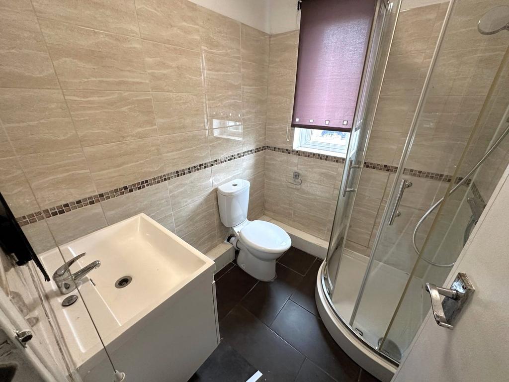 Upstairs Bathroom