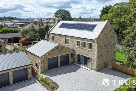undefined, West Lane, Gomersal, BD19