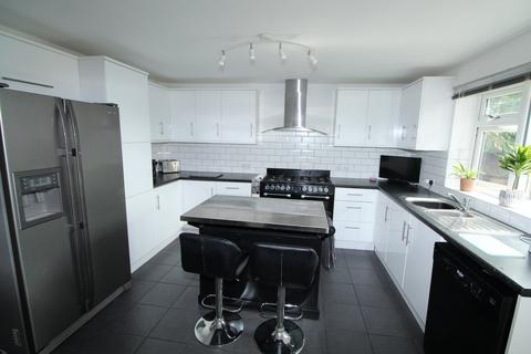 5 bedroom semi-detached house for sale, Warwick Road, Broughton Astley LE9