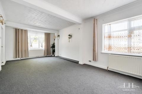 129 Upper Rainham Road, Hornchurch, RM12 4ES