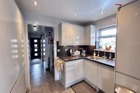 3 bedroom semi-detached house for sale, Wern Gifford, Pandy
