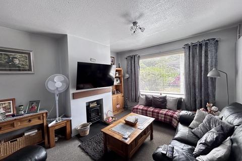 3 bedroom semi-detached house for sale, Wern Gifford, Pandy