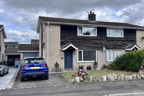 Wern Gifford, Pandy