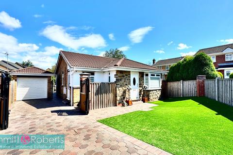 2 bedroom detached bungalow for sale, Hartside Gardens, Easington Lane, Houghton le Spring, Tyne and Wear, DH5 0NQ