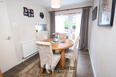 30 Grafton Close, Redditch, B98 7TR