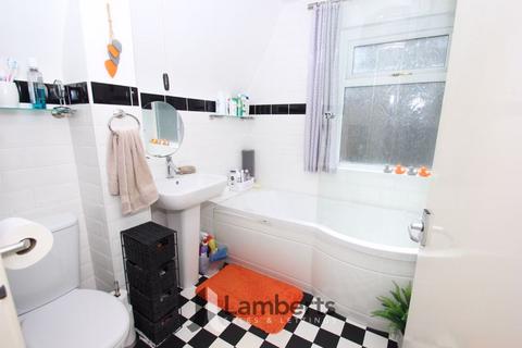 30 Grafton Close, Redditch, B98 7TR