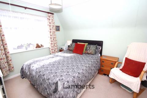 30 Grafton Close, Redditch, B98 7TR
