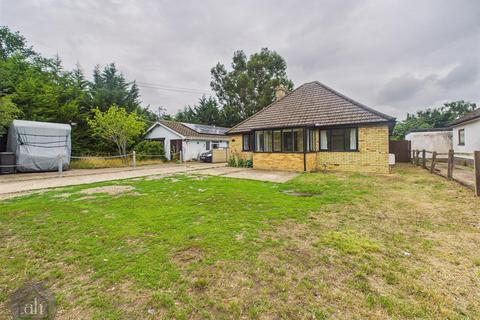 3 bedroom detached bungalow for sale, Thurston Road, Great Barton