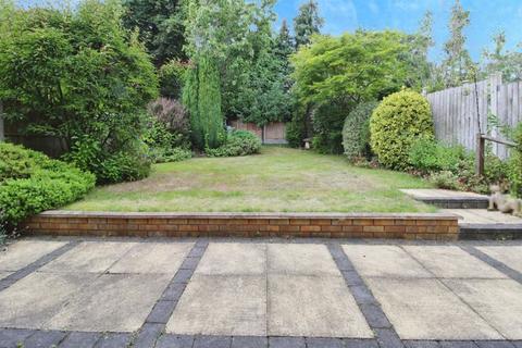 3 bedroom semi-detached house for sale, Hallcroft Way, Aldridge, WS9 8UL