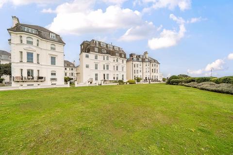 2 bedroom apartment for sale, Folkestone
