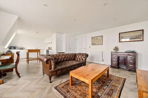 2 bedroom apartment for sale, Folkestone