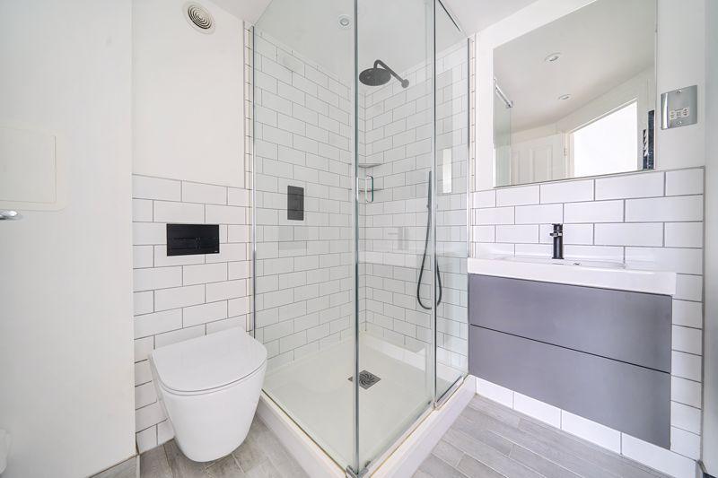 En-suite shower room