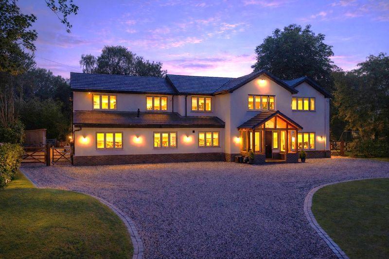 Manor Croft, Mavesyn Ridware, WS15 3QE 6 bed detached house - £1,800,000