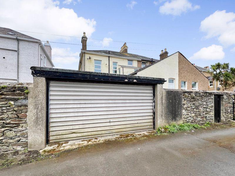 20 Selbourne Drive,