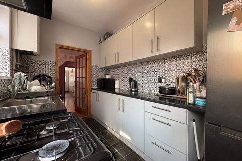 undefined, Beech Road, Luton