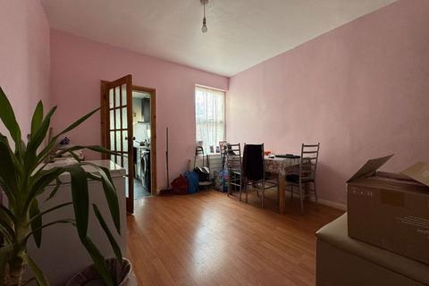 undefined, Beech Road, Luton