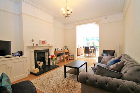 4 bedroom semi-detached house for sale, Hindes Road, Harrow