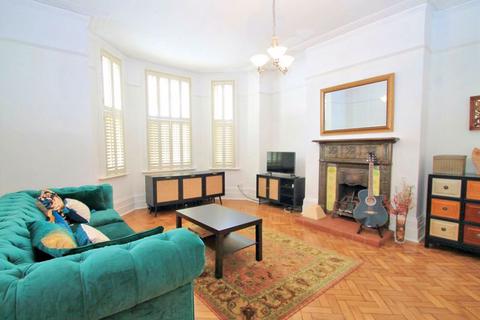 4 bedroom semi-detached house for sale, Hindes Road, Harrow