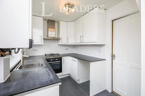 2 bedroom semi-detached house to rent, Pilgrims Way, Stenson Fields