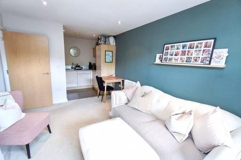 1 bedroom apartment for sale, Wrights Meadow Road, High Wycombe HP11