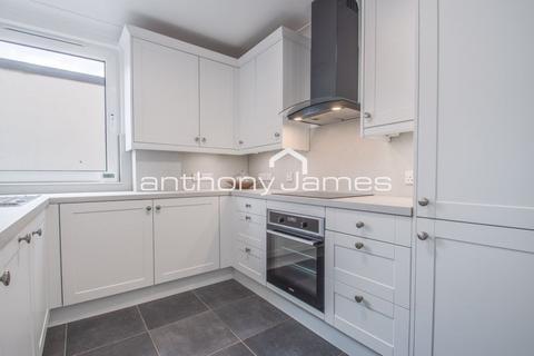 2 bedroom apartment for sale, Mottingham Lane, London SE9
