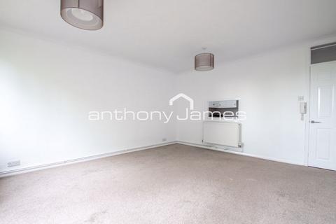 2 bedroom apartment for sale, Mottingham Lane, London SE9