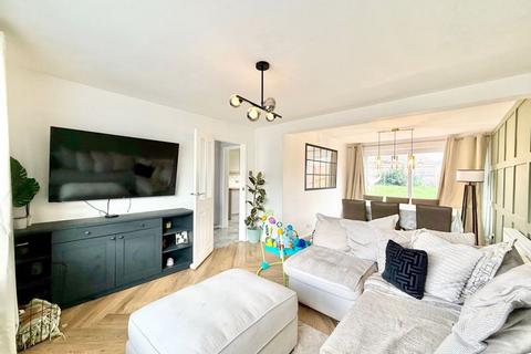 80 Great Close, South Witham, Grantham, NG33 5QJ