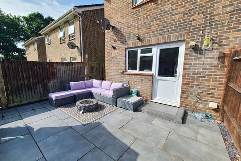 undefined, Alfred Close, Totton, Southampton, SO40 8TD