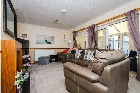 4 bedroom semi-detached house for sale, Chapel Street, Cannock WS11